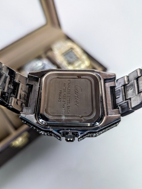 Cartier icedout diamond thumbnail 5