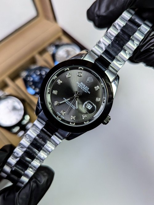 Rolex Date Watch thumbnail 4